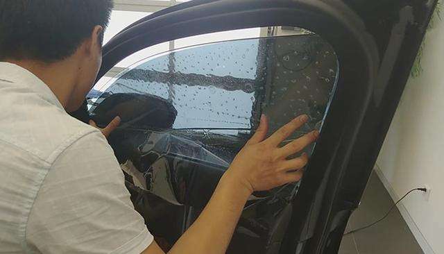 办假汽车年检贴多少钱 办假汽车年检贴多少钱