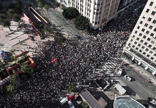 反特朗普抗议席卷全美50州 反特朗普抗议席卷全美50州
