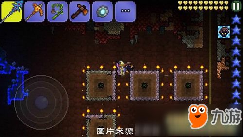 泰拉瑞亚游戏攻略端游 VS 圣诞游戏英雄游戏攻略
